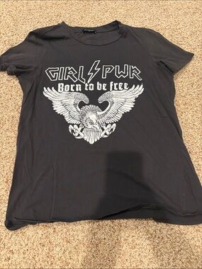 Women’s graphic tee